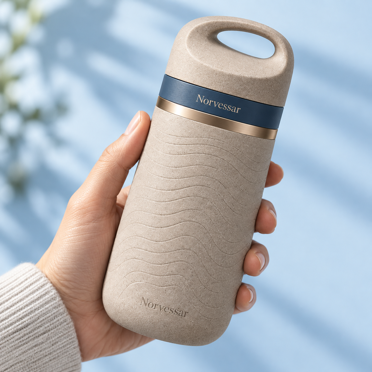 Norvessar™ AeroPebble Sip Flask